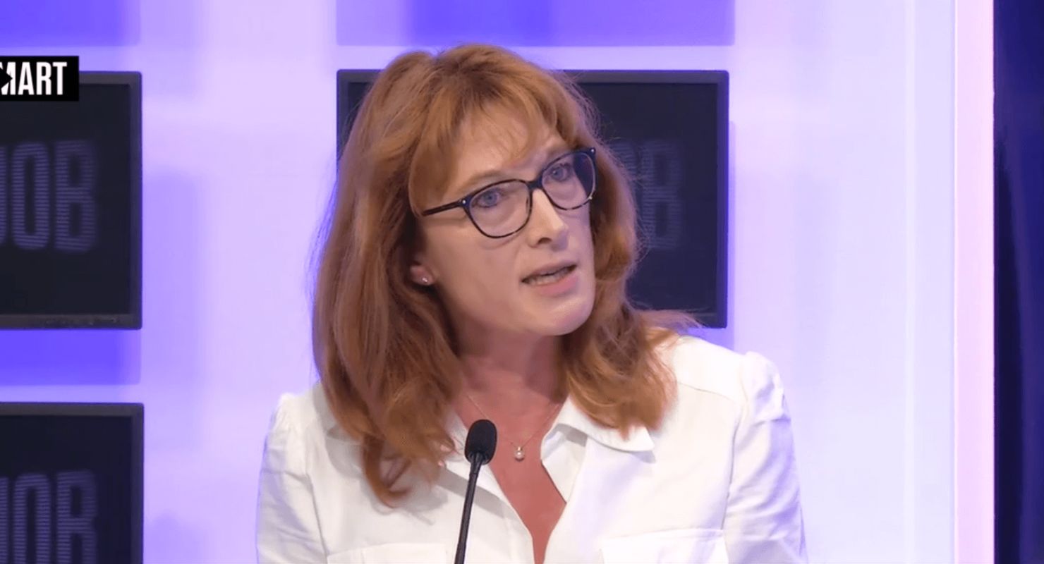What do young people expect from companies? Claire Souvigné was the guest of B Smart.