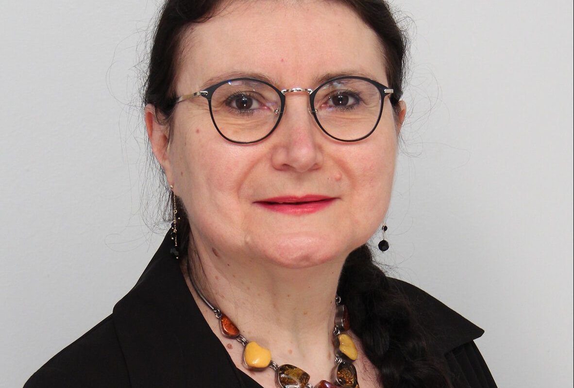 Catherine Kuszla nommée au poste de Dean – DIrectrice de la recherche