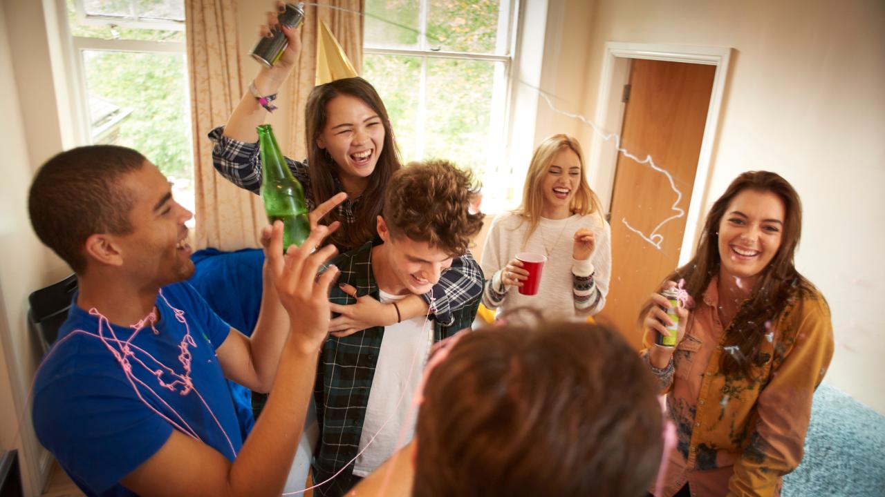 Creating a fulfilling social life as a foreign student in France